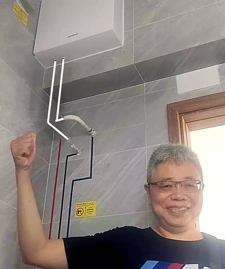 bathbox happy client thumb up hdb high ceiling 2