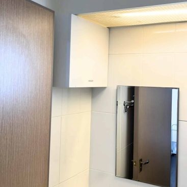Bathbox tankless bto square